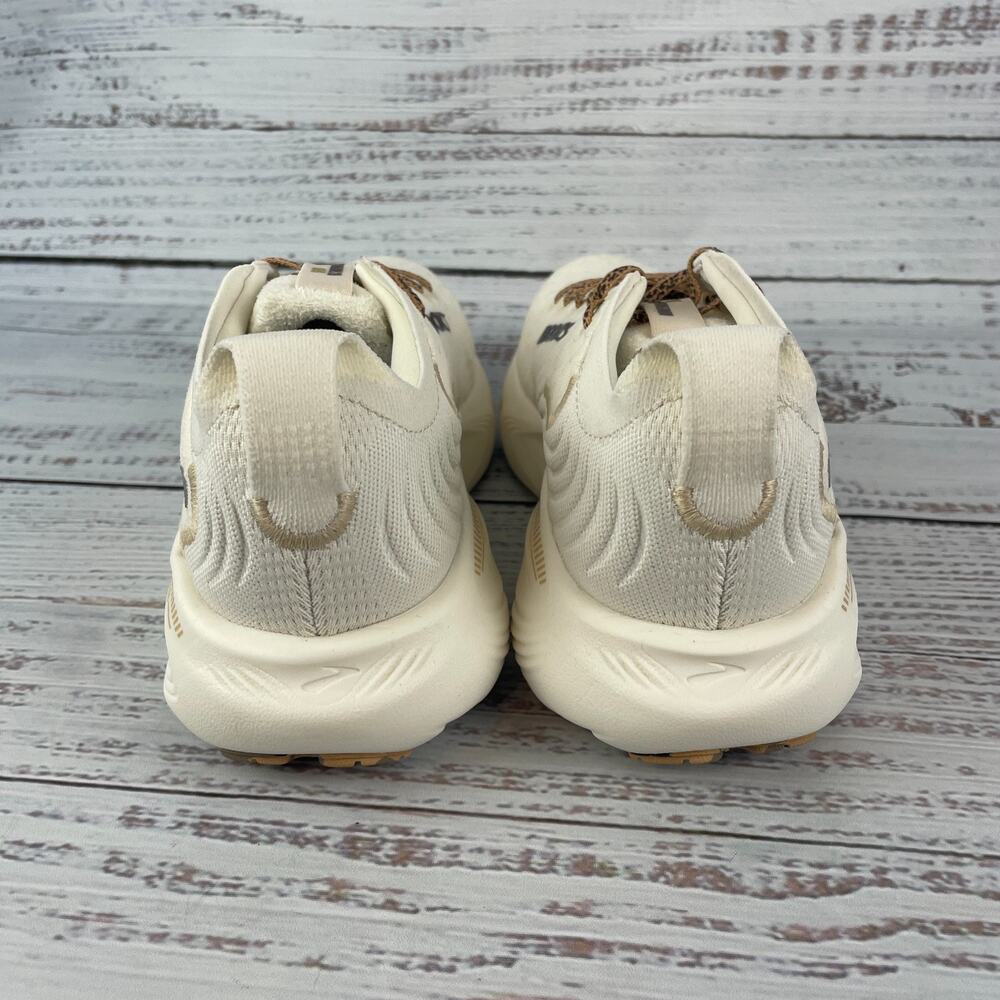 Brooks Adrenaline GTS 25 Women US 6.5B Running Shoe Coconut Tofu Crème - Picture 6 of 11